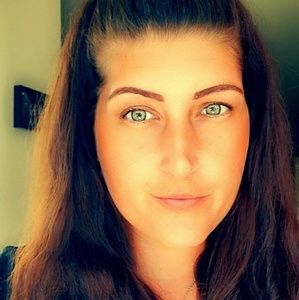 Meet your Posher, Nikki